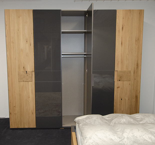 Kleiderschrank KS24-SOTANA