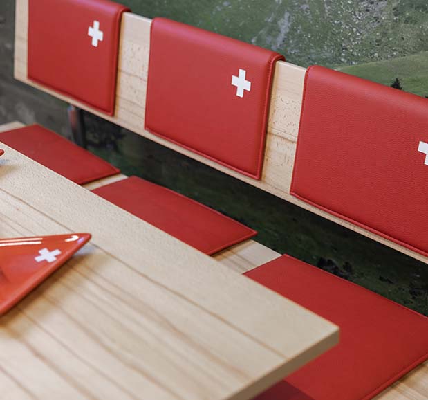 VALIENTE – Esstisch