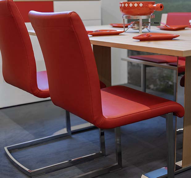 VALIENTE – Esstisch